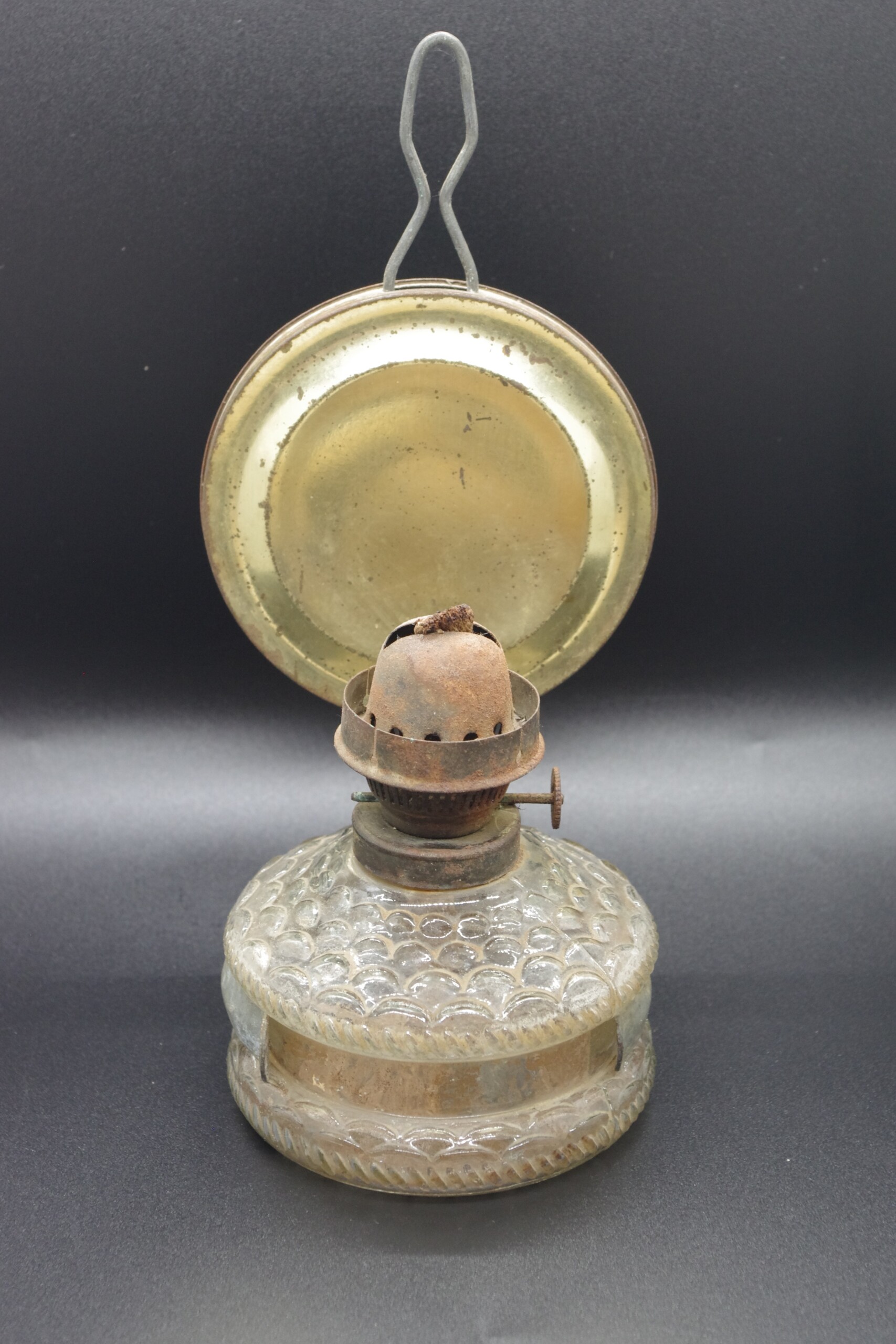 Žibalinė lempa su reflektorium