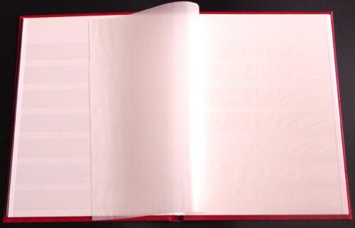 Naudotas pašto ženklų albumas, A5 formato, 8 baltų puslapių