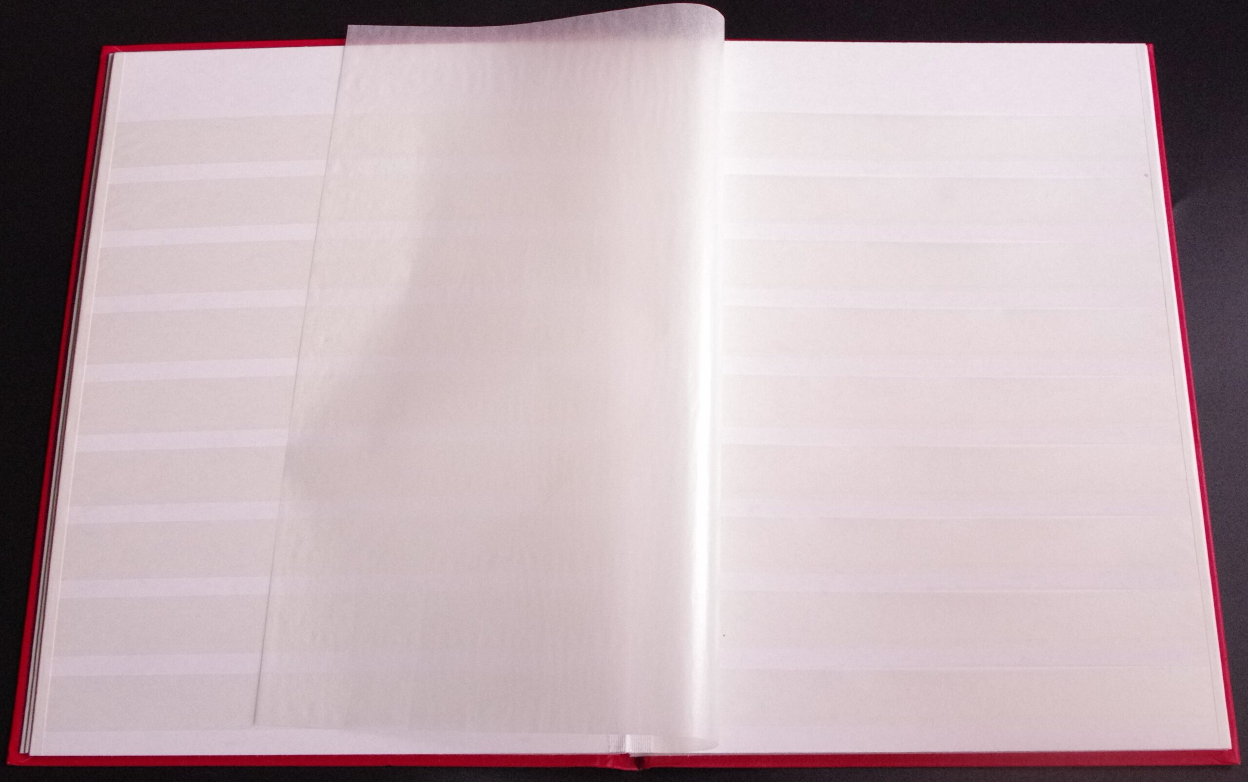 Naudotas pašto ženklų albumas, 16 baltų puslapių Naudotas pašto ženklų albumas, 16 baltų puslapių