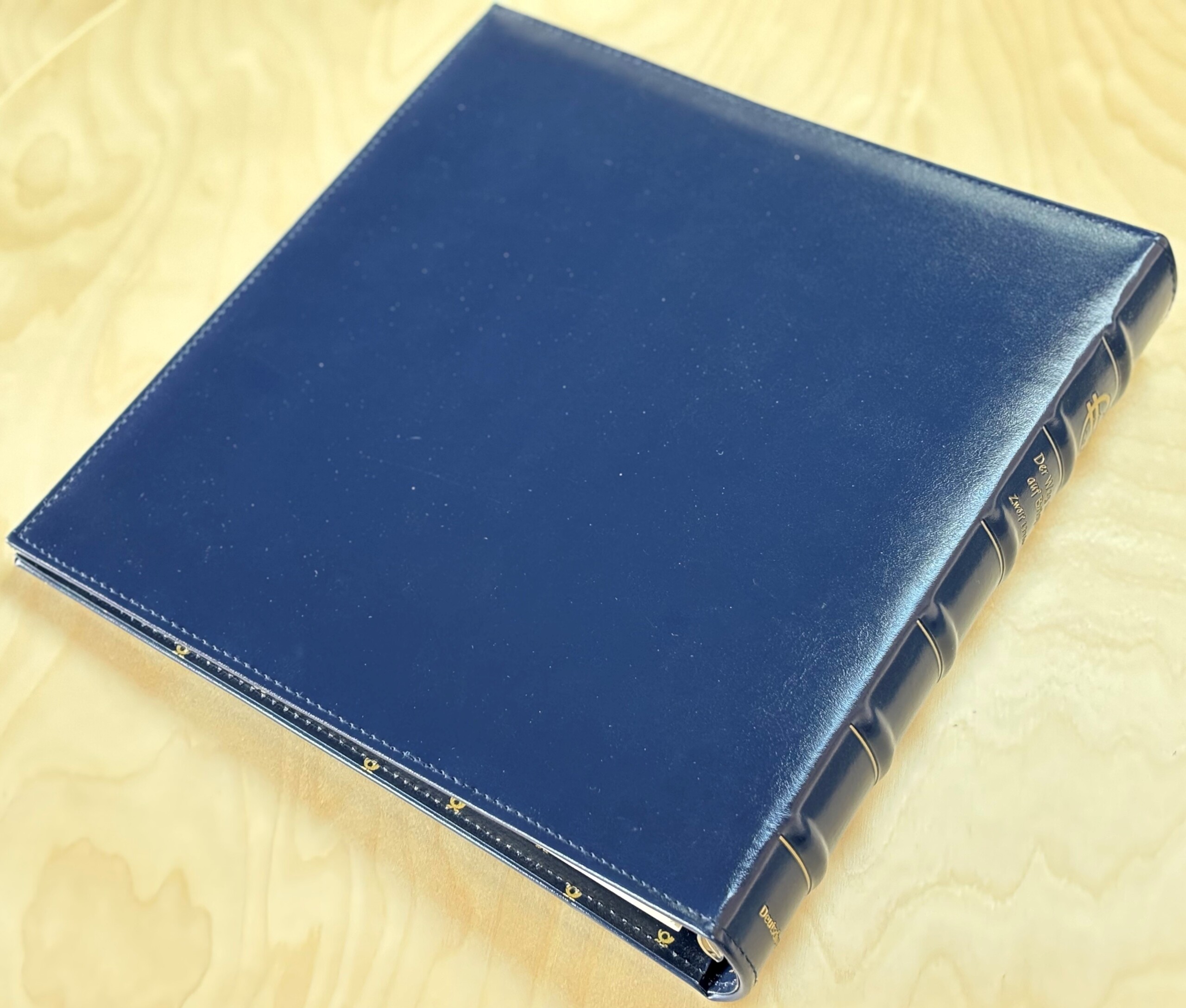 Teminė kolekcija "Euro kelias pašto ženkluose" Teminė kolekcija "Euro kelias pašto ženkluose"